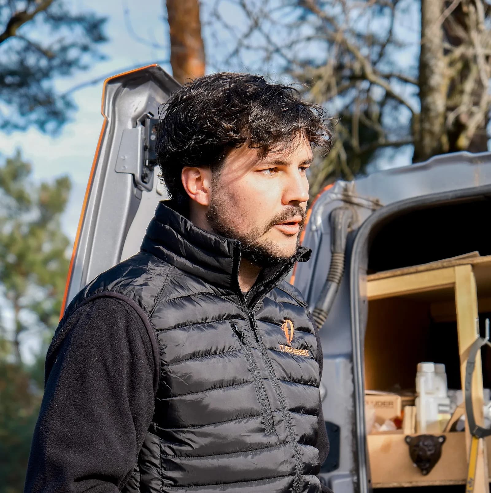 Conseil et échange avec un client